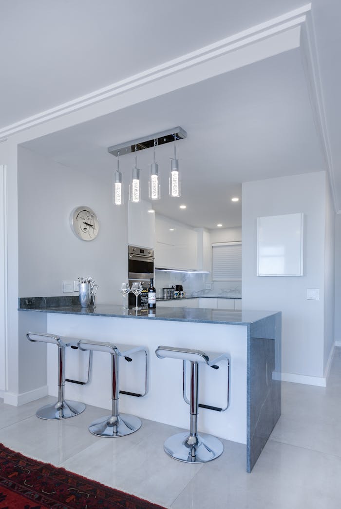 why-choose-us Sleek modern kitchen interior in Cape Town showcasing contemporary design elements.